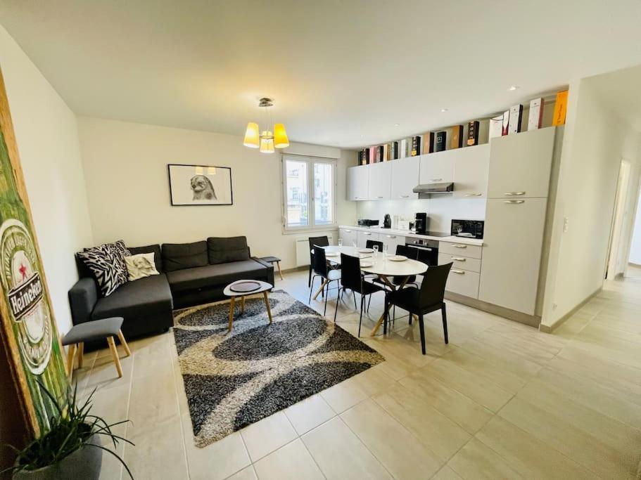 Comfortable, Cozy, Chill, Spacious, Near Cathedral Appartamento Reims